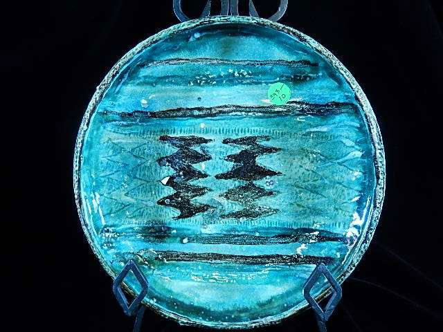 VINTAGE JEAN BESNARD (FRENCH, 1889-1958) GLAZED CERAMIC: VINTAGE JEAN BESNARD (FRENCH, 1889-1958) GLAZED CERAMIC DISH, SOUTHWESTERN DESIGN, MARKED "JB FRANCE 150" ON BOTTOM