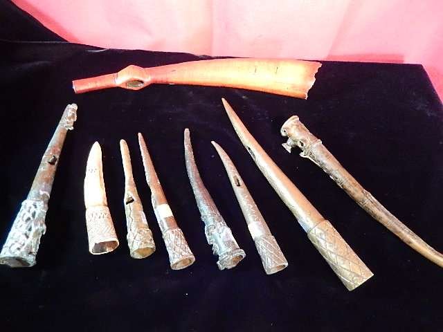 9 ANTIQUE AFRICAN PIPES FROM WEST AFRICAN TRIBES, SOLD: 9 ANTIQUE AFRICAN PIPES FROM WEST AFRICAN TRIBES, SOLD AS COLLECTION, SMALLEST APPROX 7"L, LARGEST APPROX 16.25"L