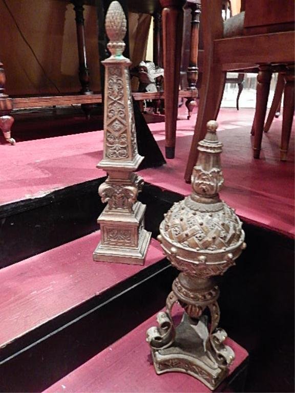 2 PC ORNATE COMPOSITION TABLE TOP OBELISK AND DECOR,: 2 PC ORNATE COMPOSITION TABLE TOP OBELISK AND DECOR, APPROX 18"H