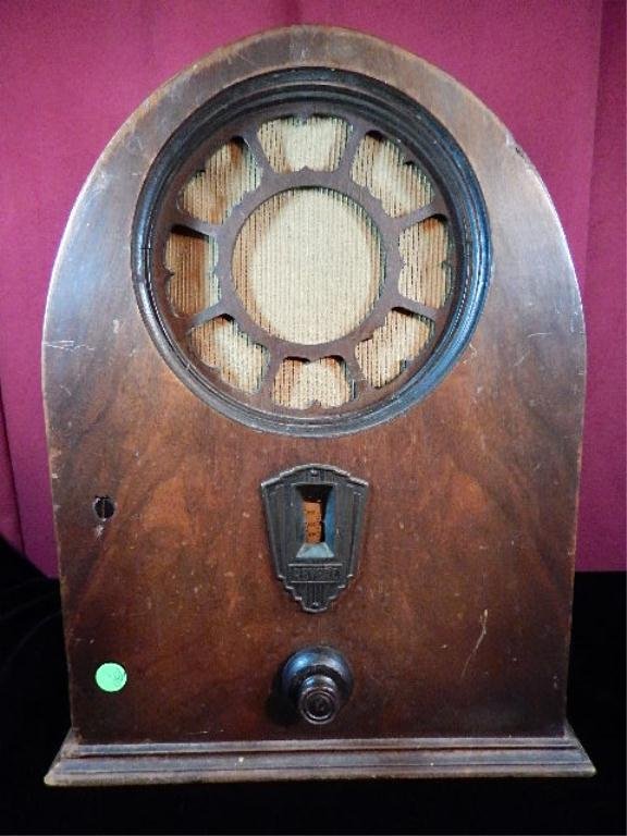 REVERE RADIO WITH ROLA MODEL K SERIES SPEAKER, APPROX: REVERE RADIO WITH ROLA MODEL K SERIES SPEAKER, APPROX 17.5"H X 13.75"W X 7.5"D