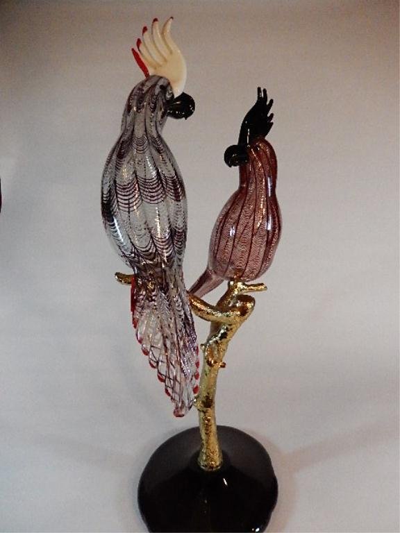 LARGE LICIO ZANETTI MURANO ART GLASS TWO COCKATOOS ON: LARGE LICIO ZANETTI MURANO ART GLASS TWO COCKATOOS ON GILT METAL TREE BRANCH STAND, ETCHED "ZANETTI LICIO" ON BASE, APPROX 28"H