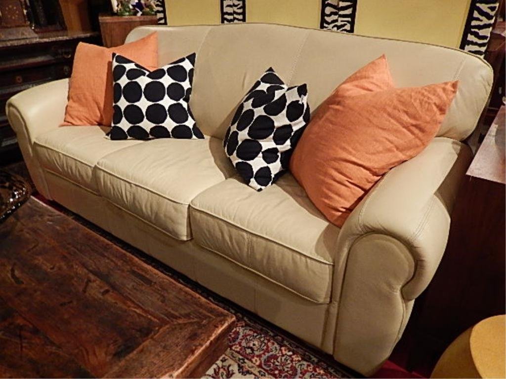 CREAM LEATHER SLEEP SOFA, TRANSITIONAL ROLL ARM DESIGN,: CREAM LEATHER SLEEP SOFA, TRANSITIONAL ROLL ARM DESIGN, EXCELLENT CONDITION