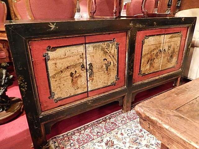ANTIQUE CHINESE CHEST, WITH TWO 2-DOOR CABINETS,: ANTIQUE CHINESE CHEST, WITH TWO 2-DOOR CABINETS, PAINTED FIGURAL SCENES, BLACK, RED, GOLD AND NATURAL WOOD FINISH, APPROX 6'L X 25"D X 32"H