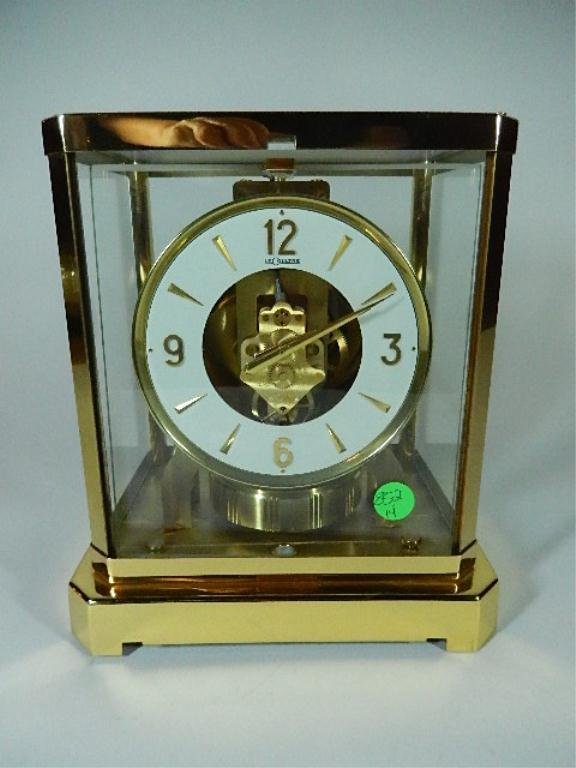 LE COULTRE ATMOS CLOCK, APPROX 9.25" X 8.25" X 6.5": LE COULTRE ATMOS CLOCK, APPROX 9.25" X 8.25" X 6.5"