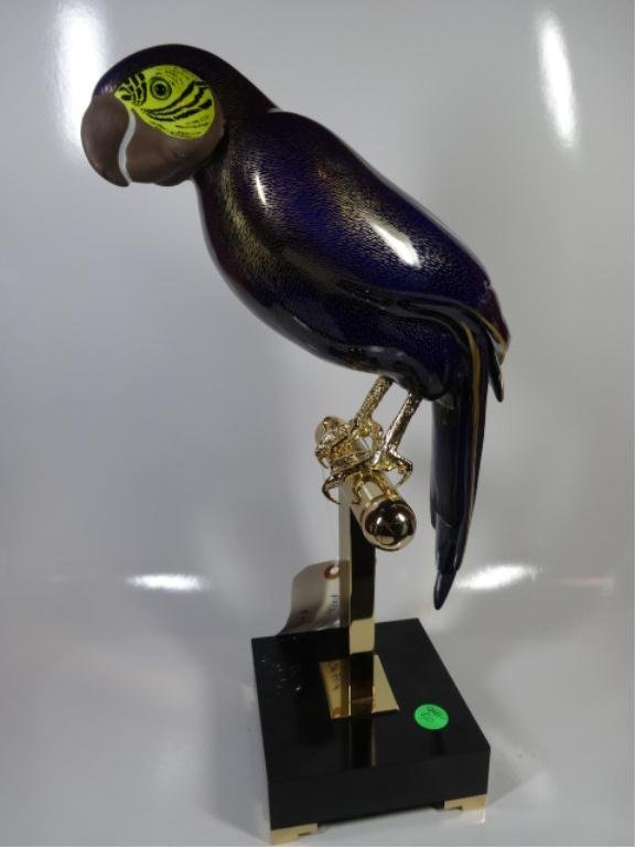 OGGETTI MANGANI PORCELAIN PARROT ON STAND, MADE IN: OGGETTI MANGANI PORCELAIN PARROT ON STAND, MADE IN ITALY, WITH OGGETTI ITALY LABEL AND MANGANI LABEL, APPROX 15"H, SKU941.50