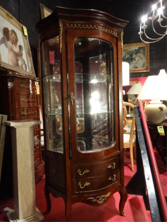FRENCH LOUIS XV STYLE VITRINE, MIRRORED INTERIOR, GLASS: FRENCH LOUIS XV STYLE VITRINE, MIRRORED INTERIOR, GLASS SHELVES, ORMOLU MOUNTS, 2 LOWER DRAWERS, NEW, NEVER USED, CRACK IN RIGHT HAND SIDE GLASS, APPROX 6'H X 3.5'W X 20"D, SKU959.02