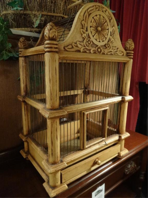 RATTAN BIRDCAGE, EXCELLENT UNUSED CONDITION, APPROX: RATTAN BIRDCAGE, EXCELLENT UNUSED CONDITION, APPROX 20"H