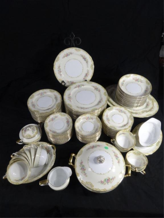 78 PC HUGE NORITAKE "ALVIN" CHINA SERVICE, INCLUDES 12: 78 PC HUGE NORITAKE "ALVIN" CHINA SERVICE, INCLUDES 12 PLATES, 12 BOWLS, 12 SALAD PLATES, 11 BERRY BOWLS, 15 CUPS, 12 SAUCERS, OVAL BOWL, CREAMER, SUGAR WITH LID, GRAVY WITH ATTACHED UNDERPLATE, 2 OVA
