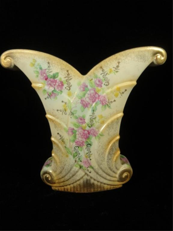 ABINGDON POTTERY USA ART DECO SWIRL VASE #513, PAINTED: ABINGDON POTTERY USA ART DECO SWIRL VASE #513, PAINTED FLORAL DESIGN, APPROX 8.75"H, SKU438.37