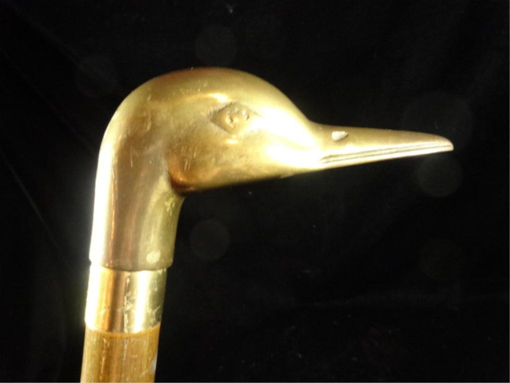 BRASS DUCK HANDLE WALKING STICK/CANE, APPROX 35" X 5",: BRASS DUCK HANDLE WALKING STICK/CANE, APPROX 35" X 5", SKU8043.39