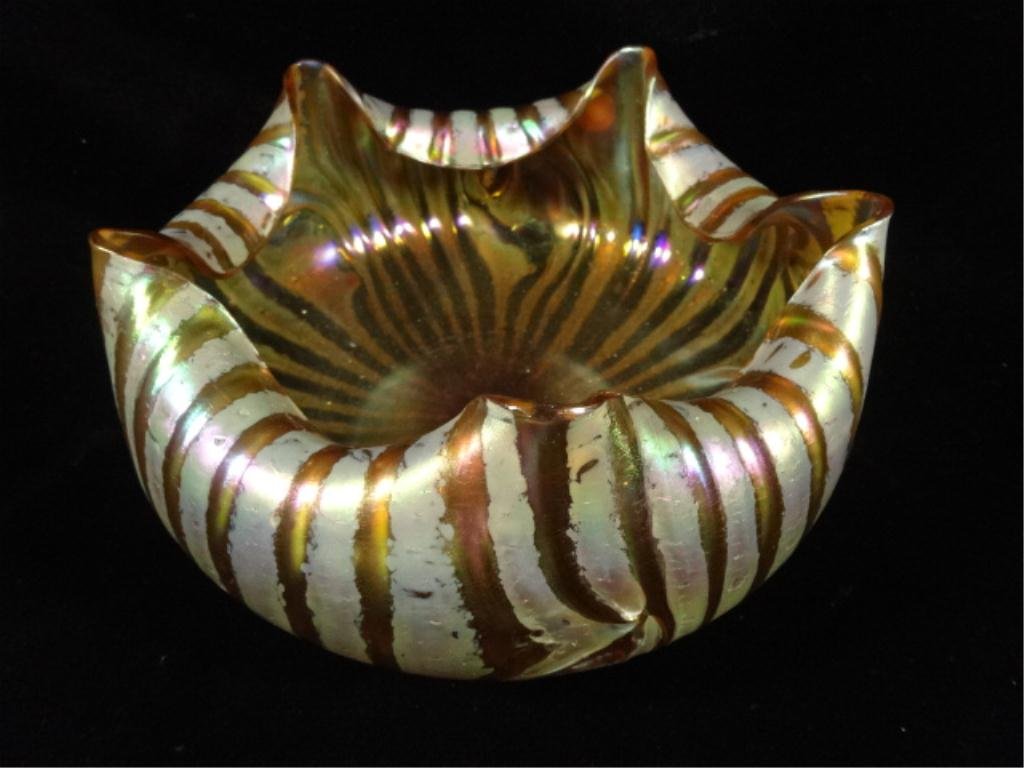 LOETZ VINTAGE IRIDESCENT ART GLASS BOWL, UNSIGNED,: LOETZ VINTAGE IRIDESCENT ART GLASS BOWL, UNSIGNED, APPROX 4.5" X 9", SKU487.01