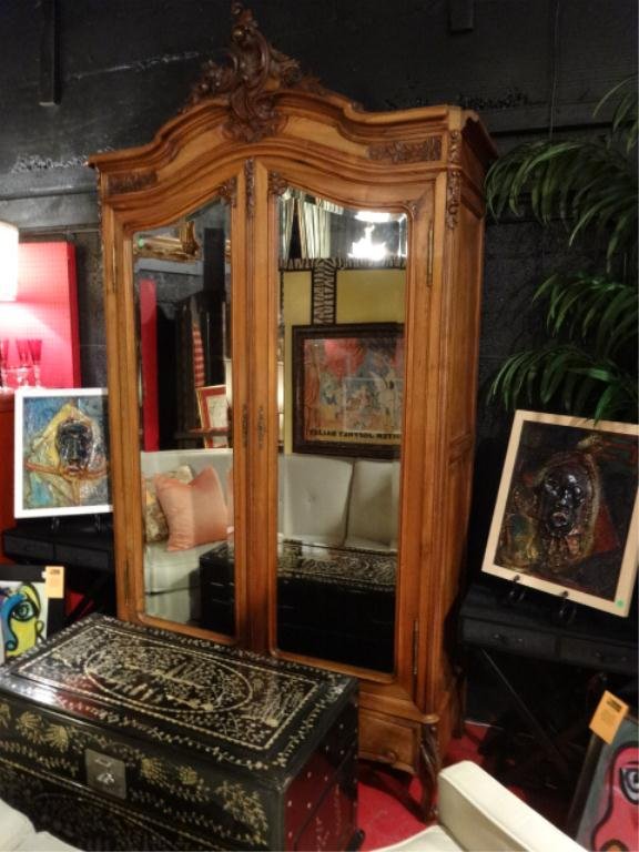 ANTIQUE FRENCH LOUIS XV STYLE ARMOIRE, BEVELED MIRRORED: ANTIQUE FRENCH LOUIS XV STYLE ARMOIRE, BEVELED MIRRORED DOORS, INTERIOR REFITTED WITH DRAWERS, VERY GOOD CONDITION WITH ONE CORNER CORNICE MISSING, APPROX 7.5'H X 4.5'W X 22"D