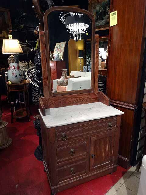 ANTIQUE MARBLE TOP WASH STAND, WITH TILTING MIRROR,: ANTIQUE MARBLE TOP WASH STAND, WITH TILTING MIRROR, APPROX 5'H X 25"W X 20"D, SKU398.2