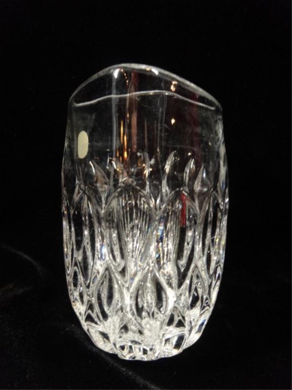 GORHAM FULL LEAD CRYSTAL VASE, MADE IN WEST GERMANY, Lot 110