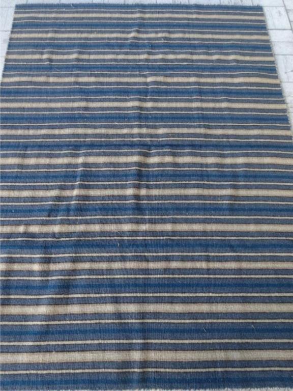 ANTIQUE BERBER RUG, TUNISIA, NORTH AFRICA, WOOL ON: ANTIQUE BERBER RUG, TUNISIA, NORTH AFRICA, WOOL ON COTTON FOUNDATION, BLUE, CREAM AND GOLD STRIPES, 82" X 60", SKU9000
