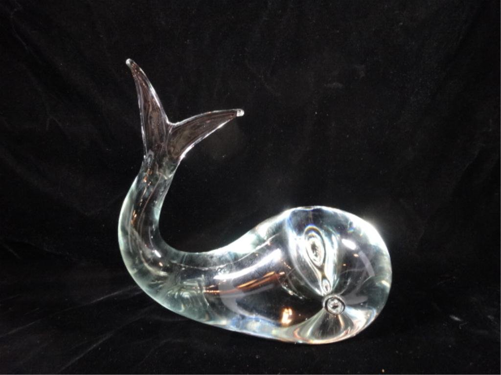LICIO ZANETTI ITALIAN ART GLASS WHALE, CLEAR GLASS,: LICIO ZANETTI ITALIAN ART GLASS WHALE, CLEAR GLASS, ARTIST SIGNED, 8.25", SKU9000