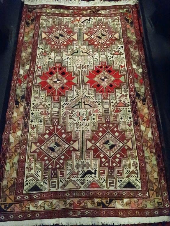 EAST CAUCASIAN SILK SOUMAHK RUG, FLAT WEAVE, IVORY: EAST CAUCASIAN SILK SOUMAHK RUG, FLAT WEAVE, IVORY FIELD WITH 2 COMUMNS OF 3 STEPPED MEDALLIONS, STYLIZED ANIMALS AND BIRDS, FLOWER HEADS, ORANGE STYLIZED LOVE BIRD BORDER, APPROX 3.5' X 5.5', SKU7612