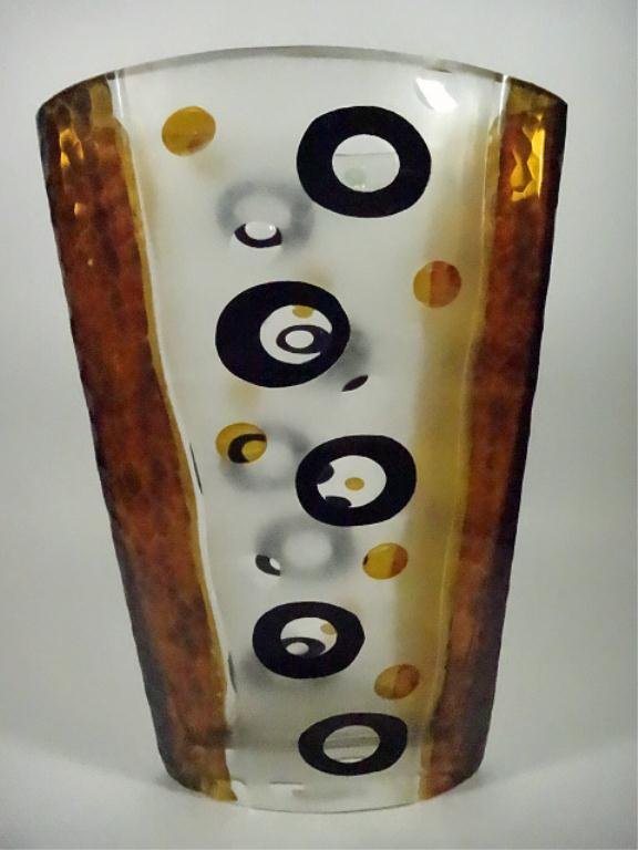 OGGETTI ART GLASS VASE, CLEAR, AMBER & BLACK, SIGNED,: OGGETTI ART GLASS VASE, CLEAR, AMBER & BLACK, SIGNED, MADE IN CZECH REPUBLIC, APPROX 9 3/8", SKU630.11