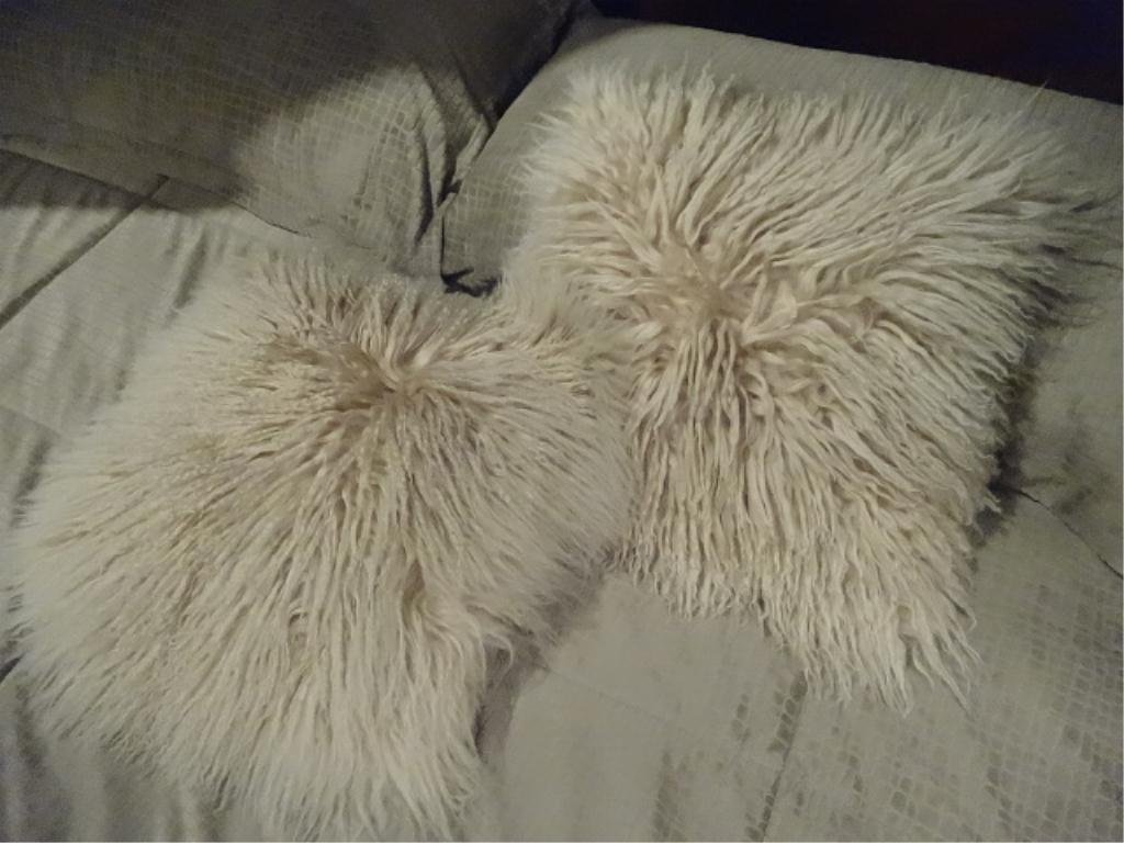 PAIR MONGOLIAN LAMBSWOOL PILLOWS, APPROX 20"W: PAIR MONGOLIAN LAMBSWOOL PILLOWS, APPROX 20"W