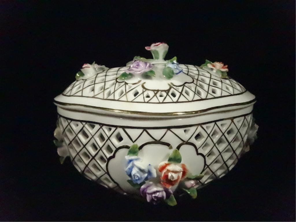 KPM PORCELAIN OPENWORK COVERED BASKET, APPROX 6" X 8" X: KPM PORCELAIN OPENWORK COVERED BASKET, APPROX 6" X 8" X 7", SKU638.5