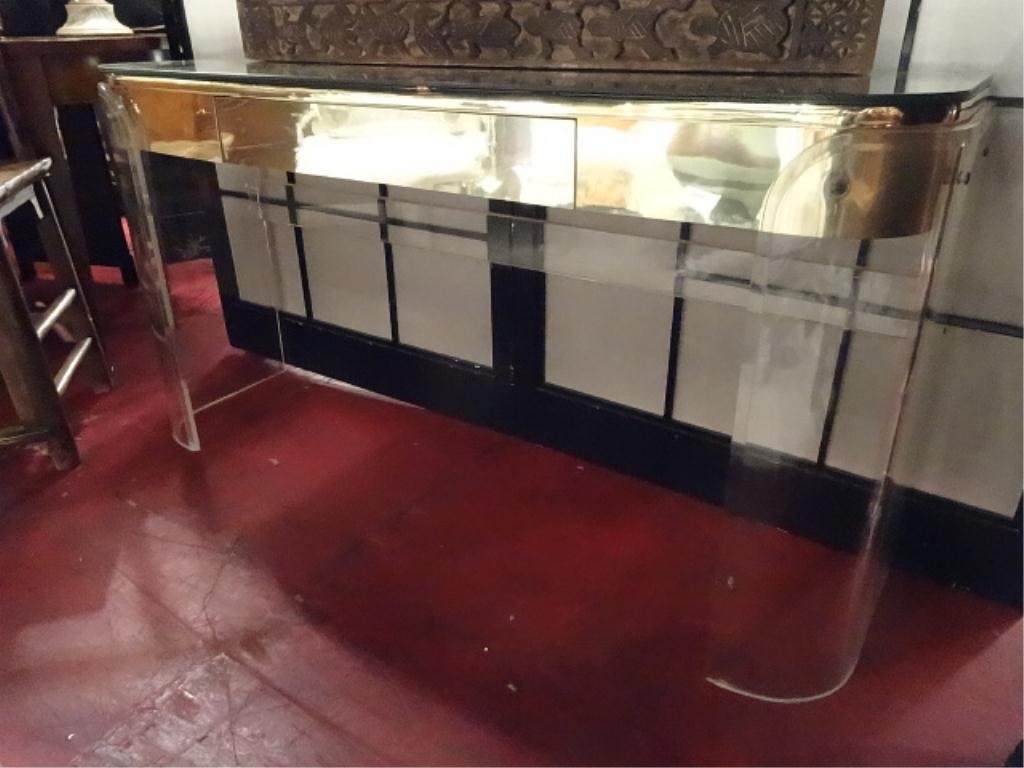 1970's LUCITE CONSOLE TABLE, VLADIMIR KAGAN STYLE,: 1970's LUCITE CONSOLE TABLE, VLADIMIR KAGAN STYLE, CURVED LUCITE PANELS, BRASS FINISH APRON, MIRRORED TOP, APPROX 5'W