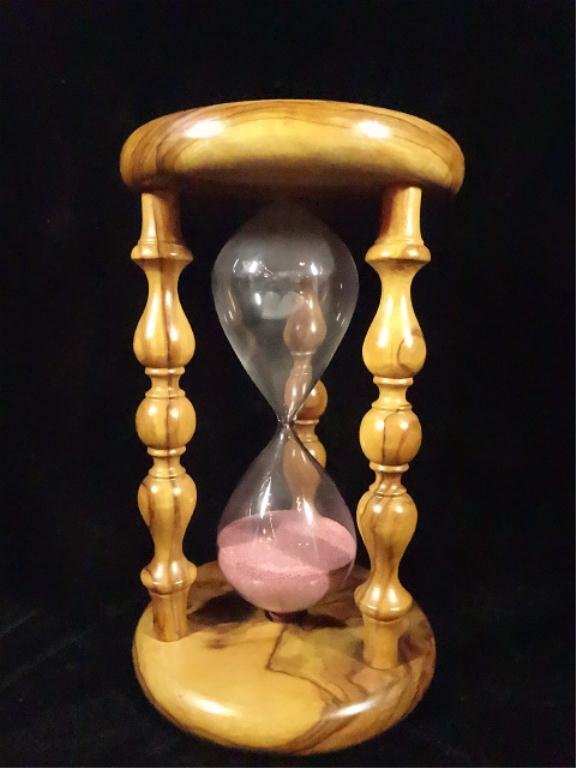 PINK SAND TIMER, GLASS WITH WOODEN CASE, APPROX 8"H: PINK SAND TIMER, GLASS WITH WOODEN CASE, APPROX 8"H