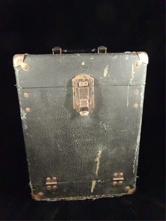 REVERE 8MM MOVIE PROJECTOR, WITH INSTRUCTION BOOKLET,: REVERE 8MM MOVIE PROJECTOR, WITH INSTRUCTION BOOKLET, APPROX 15" X 10.5" X 7.5", SKU683.12