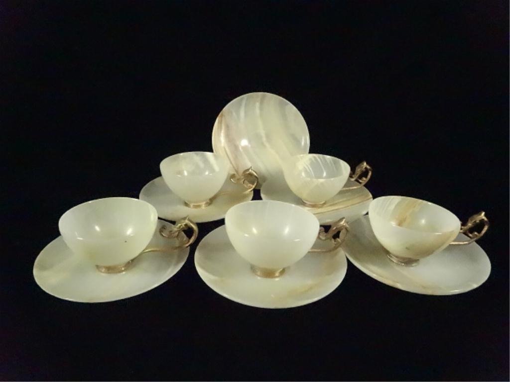 11 PC ALABASTER CUPS & SAUCERS, INCLUDES 5 CUPS & 6: 11 PC ALABASTER CUPS & SAUCERS, INCLUDES 5 CUPS & 6 SAUCERS, SAUCERS APPROX 4.25" DIAMETER