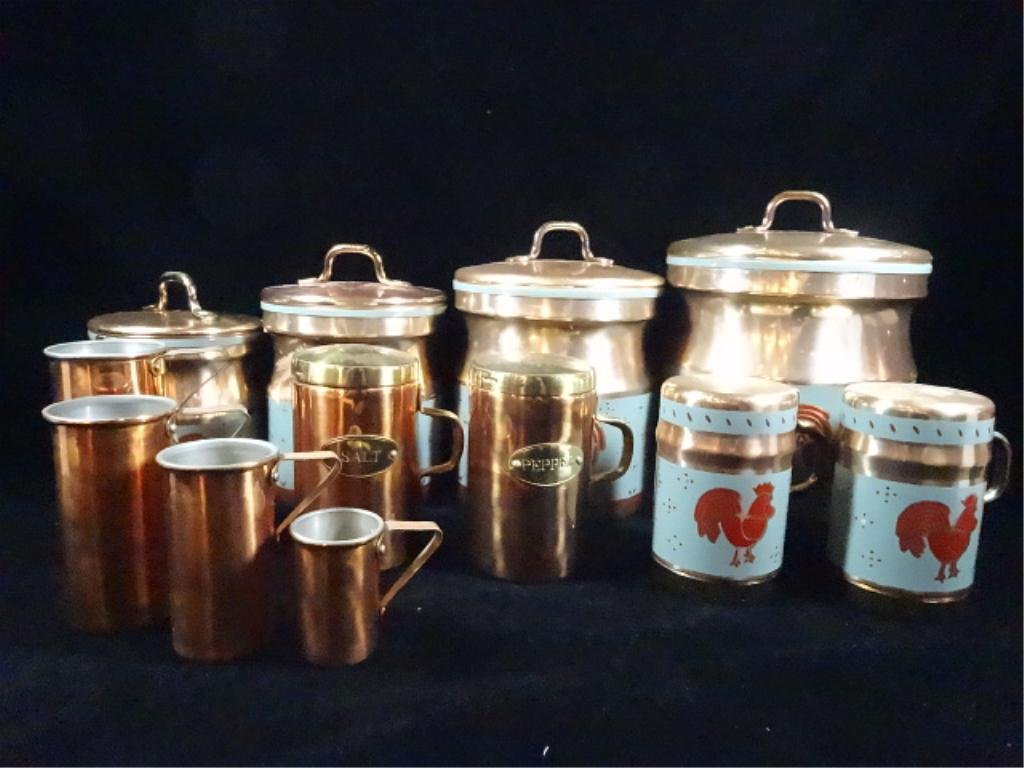 12 PC COPPER KITCHENWARE, INCLUDES 4 CANISTERS, 4: 12 PC COPPER KITCHENWARE, INCLUDES 4 CANISTERS, 4 MEASURING CUPS, 2 SALT SHAKERS & 2 PEPPER SHAKERS