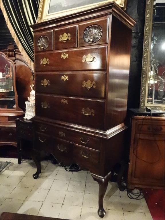 HENKEL HARRIS MAHOGANY HIGHBOY CHEST, SHELL CARVED: HENKEL HARRIS MAHOGANY HIGHBOY CHEST, SHELL CARVED FRONT, BRASS WILLOW MOUNT BAIL HANDLES, QUEEN ANNE LEGS, DOVETAIL JOINTS, 2 PC CONSTRUCTION, STAMPED HENKEL-HARRIS VIRGINIA GALLERIES, EXCELLENT COND