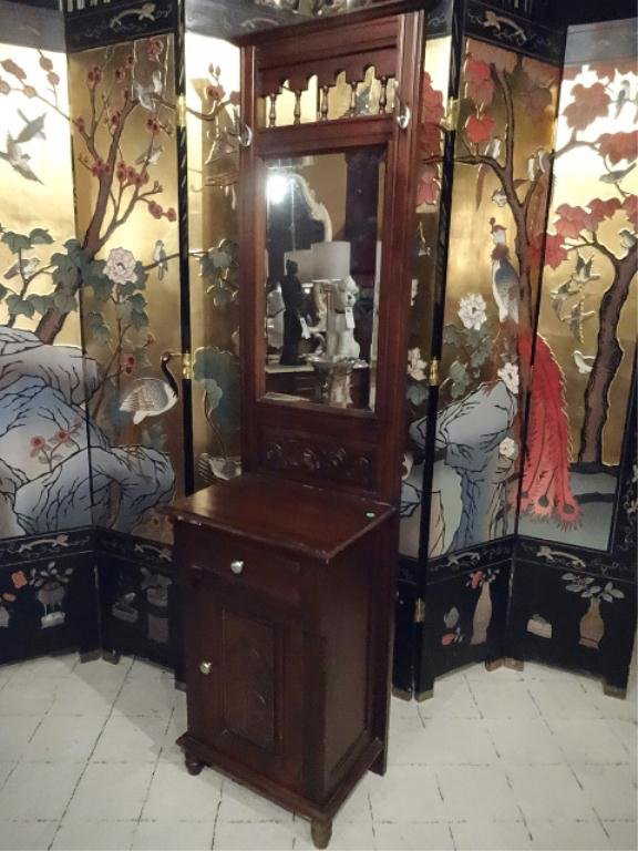 Single hall tree