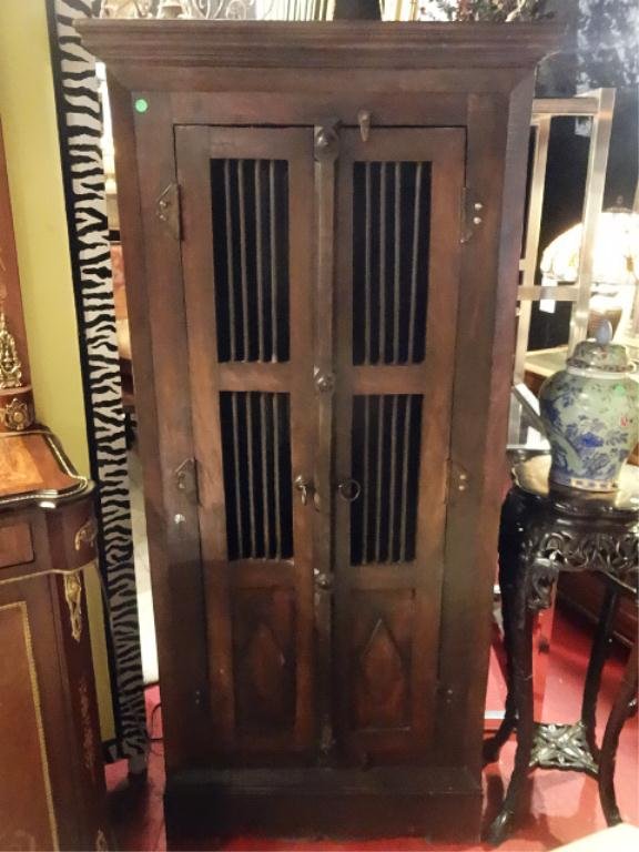 WOOD 2 DOOR CABINET, DARK FINISH, WOOD SHELVES, BRASS: WOOD 2 DOOR CABINET, DARK FINISH, WOOD SHELVES, BRASS PULLS AND HINGES, APPROX 6'H X 2.5'W