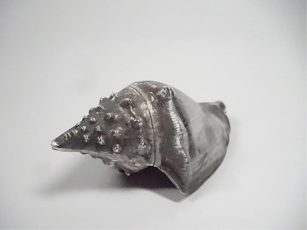 CONCH SHELL MINIATURE BOX, STERLING SILVER, APPROX 42: CONCH SHELL MINIATURE BOX, STERLING SILVER, APPROX 42 GRAMS, APPROX 1.25" X 3"