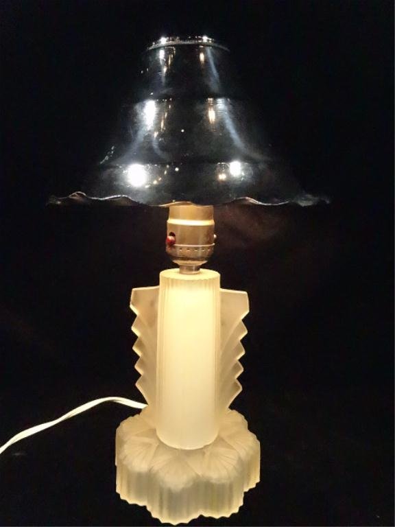 ART DECO ROCKET LAMP, FROSTED GLASS & CHROME SHADE,: ART DECO ROCKET LAMP, FROSTED GLASS & CHROME SHADE, APPROX 13", SKU637.49