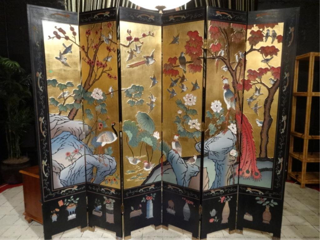 6 PANEL CHINESE COROMANDEL SCREEN, GOLD GILT WOOD,: 6 PANEL CHINESE COROMANDEL SCREEN, GOLD GILT WOOD, CARVED BIRDS AND LANDSCAPE, BLACK LACQUER WITH FOLIATE DESIGNS ON REVERS, APPROX 7'H, SKU576.03