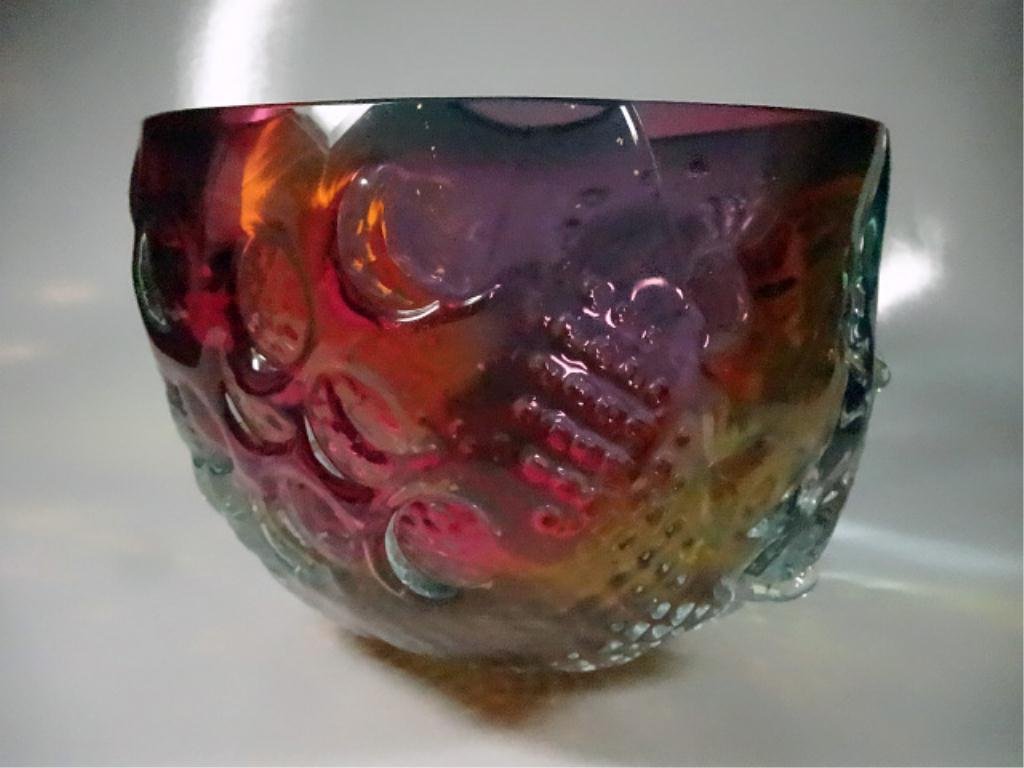 LEON APPLEBAUM ART GLASS BOWL, MULTICOLOR, APPROX 5.5": LEON APPLEBAUM ART GLASS BOWL, MULTICOLOR, APPROX 5.5" X 7.5", SKU725.11