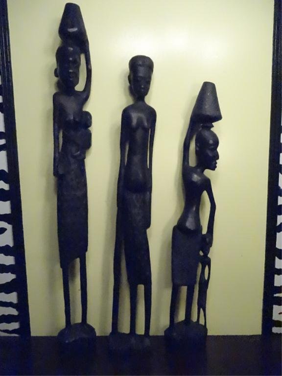 3 PC AFRICAN CARVED WOOD STATUES, FEMALE FIGURES, EBONY: 3 PC AFRICAN CARVED WOOD STATUES, FEMALE FIGURES, EBONY FINISH, TALLEST APPROX 22.5"H