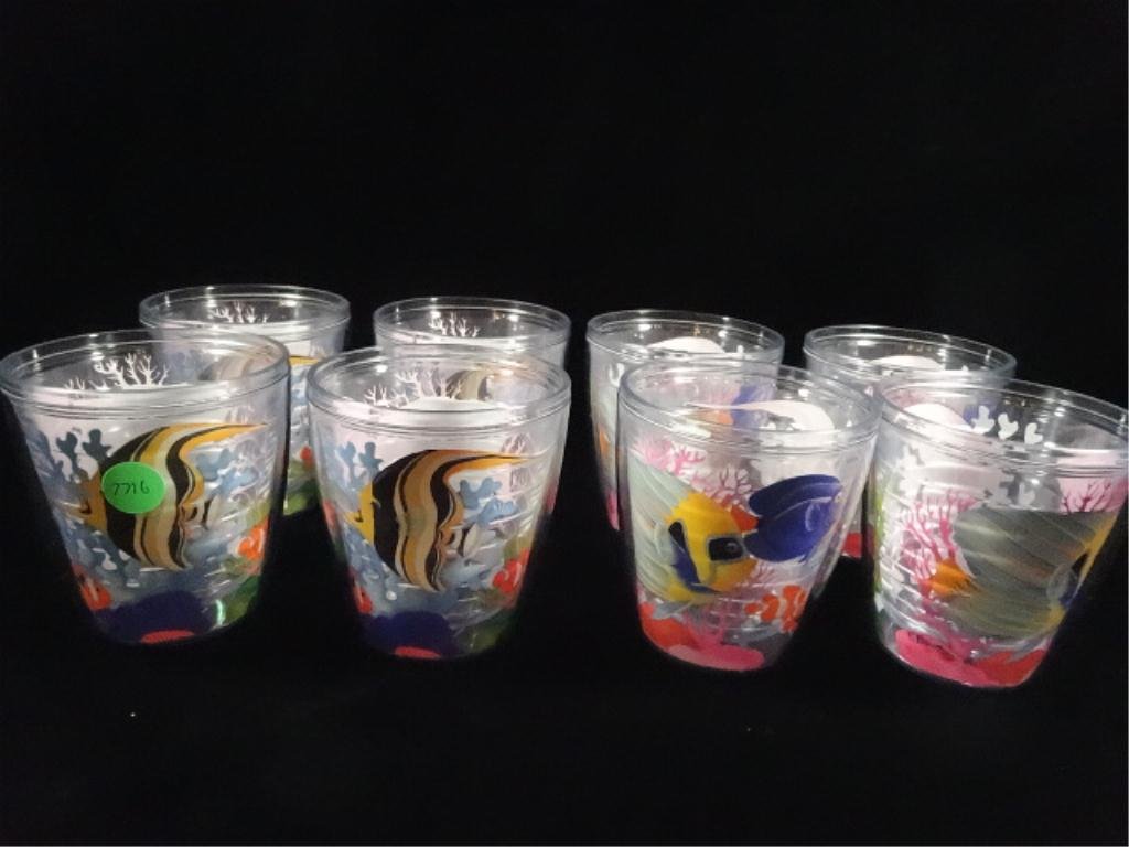 8 INSULATED TUMBLERS, TROPICAL FISH DESIGNS, 4.25"H,: 8 INSULATED TUMBLERS, TROPICAL FISH DESIGNS, 4.25"H, SKU7716