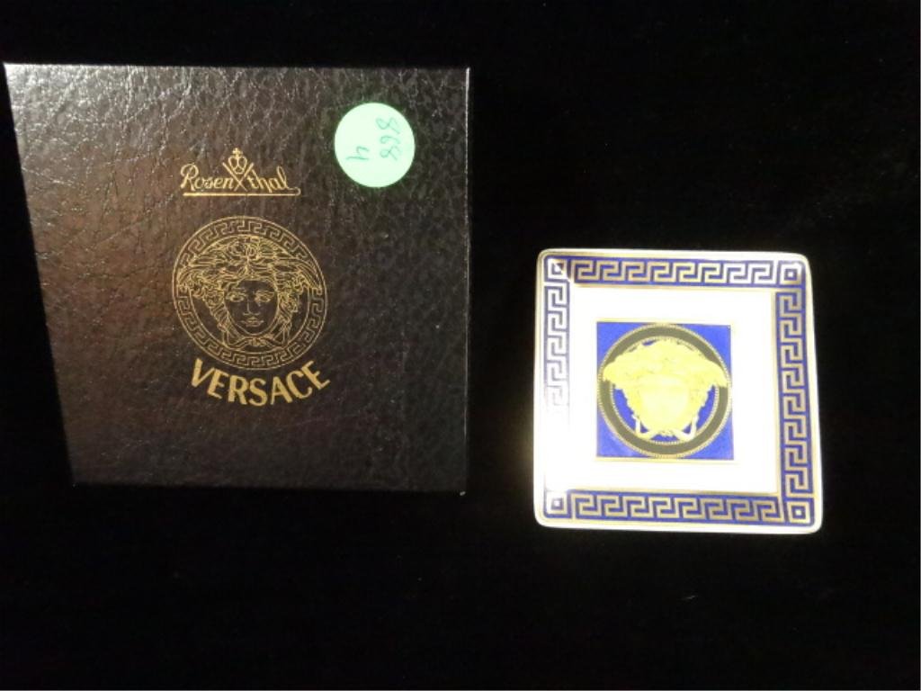 ROSENTHAL VERSACE MEDUSA PORCELAIN SQUARE TRAY, BLUE: ROSENTHAL VERSACE MEDUSA PORCELAIN SQUARE TRAY, BLUE MEDUSA HEAD, MARKED ROSENTHAL VERSACE, APPROX 3.25" SQUARE, WITH BOX, SKU868.04