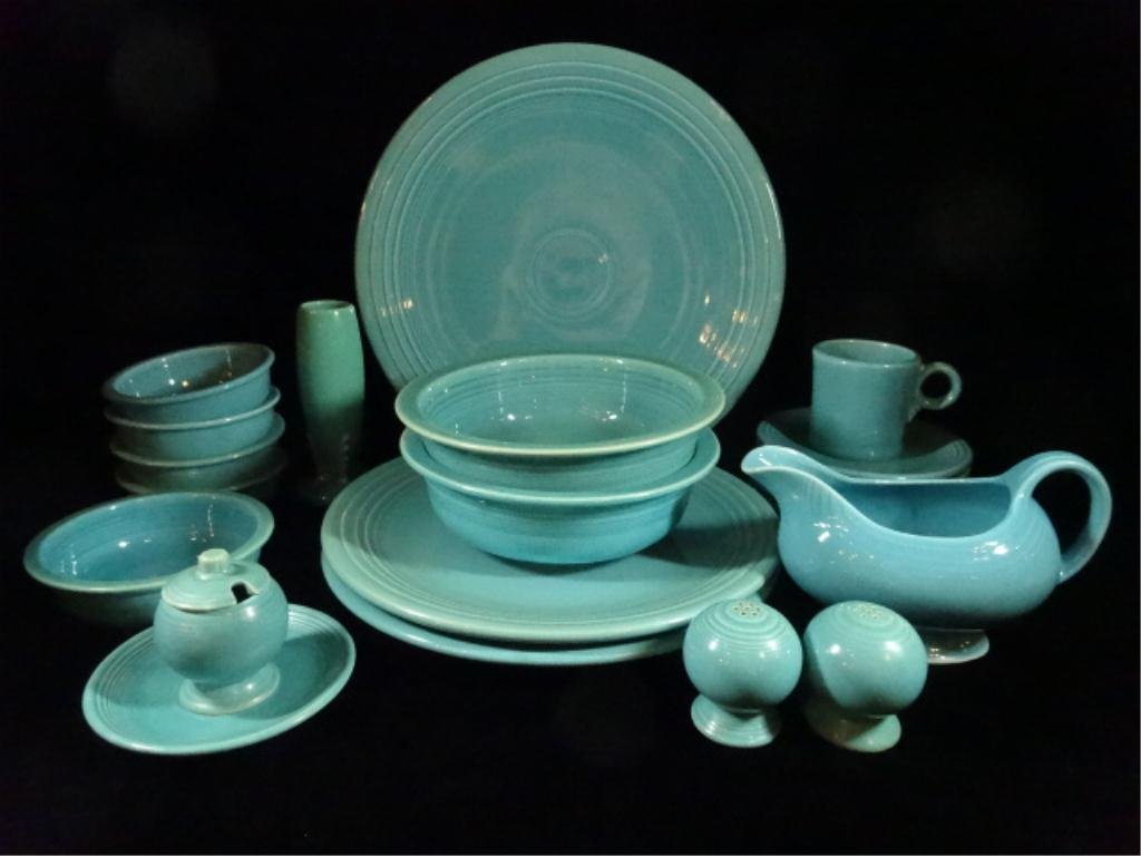 23 PC VINTAGE FIESTA WARE, TURQUOISE, CIRCA: 23 PC VINTAGE FIESTA WARE, TURQUOISE, CIRCA 1937-1950'S, INCLUDES 2 BOWLS APPROX 8.5" DIAMETER, 7 BREAD PLATES APPROX 6.25" DIAMETER, SALT & PEPPER SHAKERS, 2 PLATES APPROX 12" DIAMETER, 4 FRUIT BOWLS