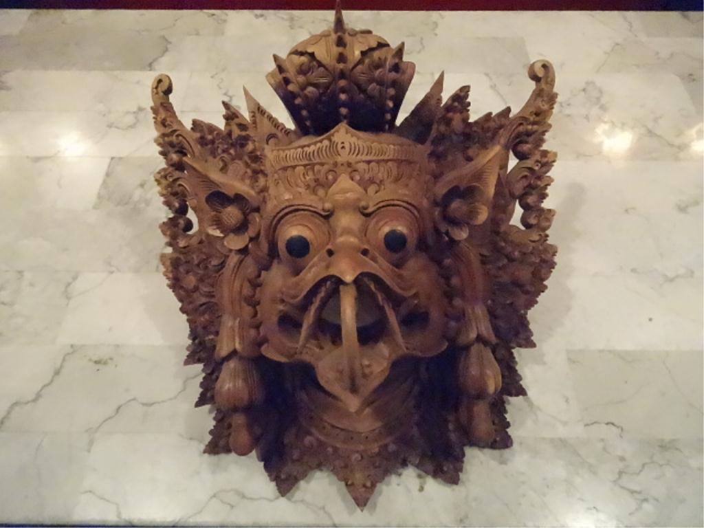 BALINESE CARVED WOOD BARONG MASK, FINELY CARVED, 12" X: BALINESE CARVED WOOD BARONG MASK, FINELY CARVED, 12" X 13", SKU895