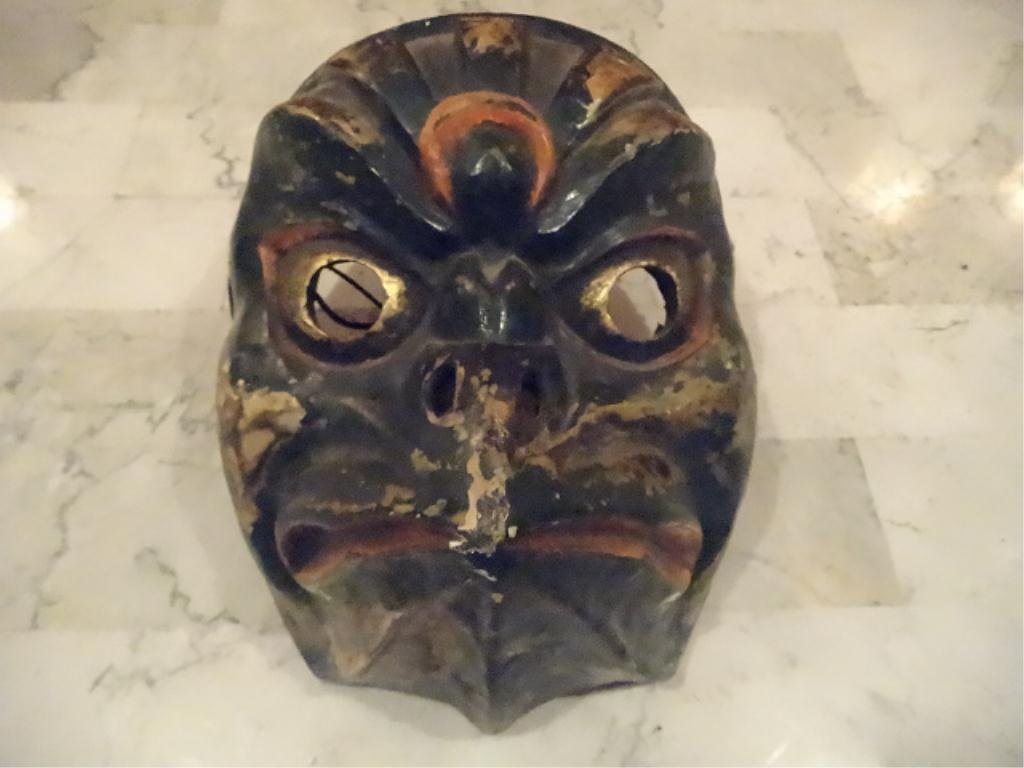 BALINESE CARVED WOOD BARONG BIRD MASK WITH BEAK,: BALINESE CARVED WOOD BARONG BIRD MASK WITH BEAK, PAINTED BLACK AND GOLD, GOOD CONDITION WITH SOME PAINT LOSS, 10" X 7", SKU895