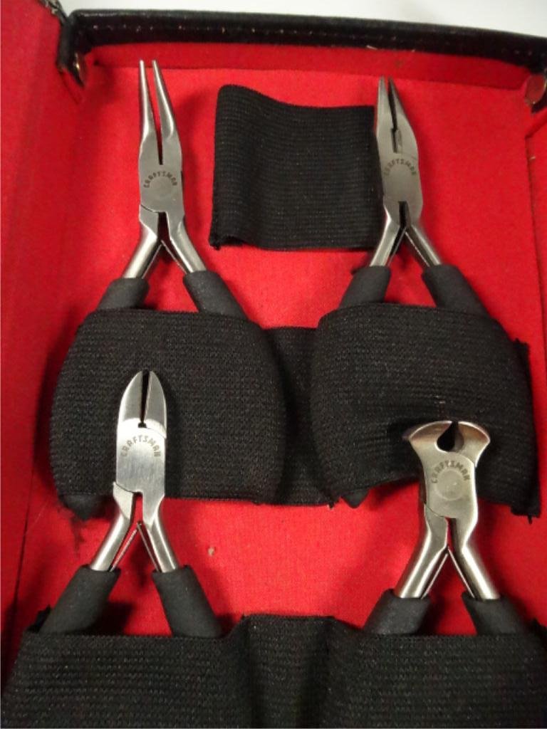 CRAFTSMAN TOOL KIT, 4 ASSORTED PLIERS/CUTTERS: CRAFTSMAN TOOL KIT, 4 ASSORTED PLIERS/CUTTERS