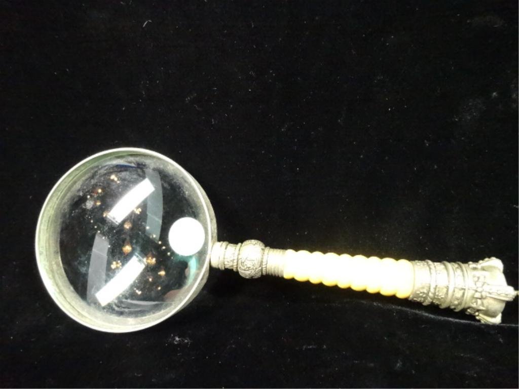 MAGNIFYING GLASS, APPROX 9.25"L: MAGNIFYING GLASS, APPROX 9.25"L