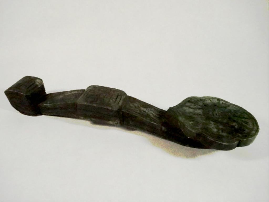 CHINESE SCEPTER, GREEN HARDSTONE, APPROX 11 5/8"L,: CHINESE SCEPTER, GREEN HARDSTONE, APPROX 11 5/8"L, SKU895