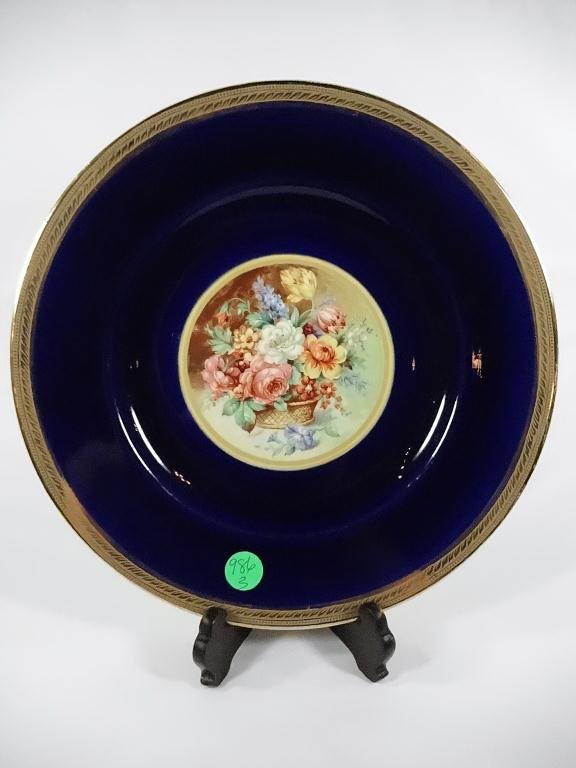 CROWN DUCAL WARE ENGLAND COBALT BLUE & GOLD PLATE,: CROWN DUCAL WARE ENGLAND COBALT BLUE & GOLD PLATE, FLORAL MEDALLION, MARKED, APPROX 10.5"W, SKU986.03