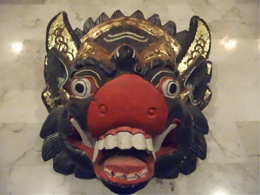 BALINESE CARVED WOOD BARONG BOAR MASK, PAINTED BLACK: BALINESE CARVED WOOD BARONG BOAR MASK, PAINTED BLACK AND GOLD WITH RED SNOUT, 10" X 10", SKU895