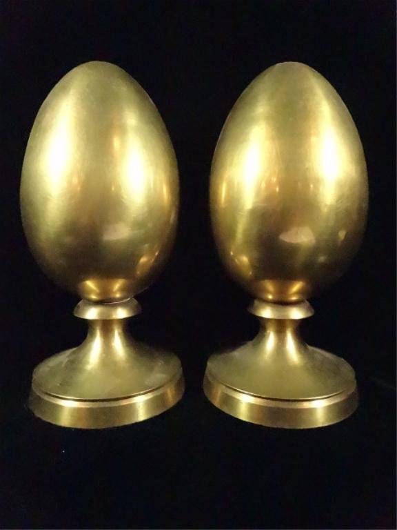 PAIR BRASS EGG SCULPTURE TABLE DECOR, 9.5" X 4.5",: PAIR BRASS EGG SCULPTURE TABLE DECOR, 9.5" X 4.5", SKU895