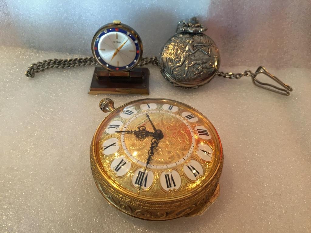 3 PC GROUP, ERNEST BOREL & MEDANA CLOCKS, & SILVER: 3 PC GROUP, ERNEST BOREL & MEDANA CLOCKS, & SILVER FINISH POCKET WATCH; EUROPEAN & AMERICAN WATCHES & CLOCK, A GROUPING OF THREE (3) WORKS: ERNEST BOREL VERSAILLES GOLD FINISH TRAVELING CLOCK, 2 1/2 X
