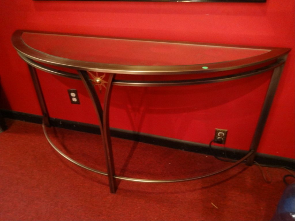 METAL BOW FRONT CONSOLE TABLE, MIRRORED TOP, SUN ACCENT: METAL BOW FRONT CONSOLE TABLE, MIRRORED TOP, SUN ACCENT IN BRASS, APPROX 4'W, SKU030.05